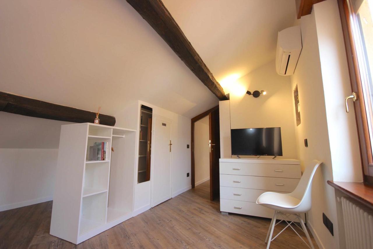 Case Vr Holiday Vittorias Flat Werona Zewnętrze zdjęcie